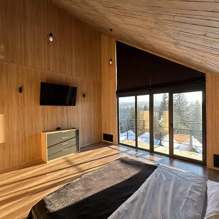 Apex Panorama By Yolo Chalet Yablunytsya