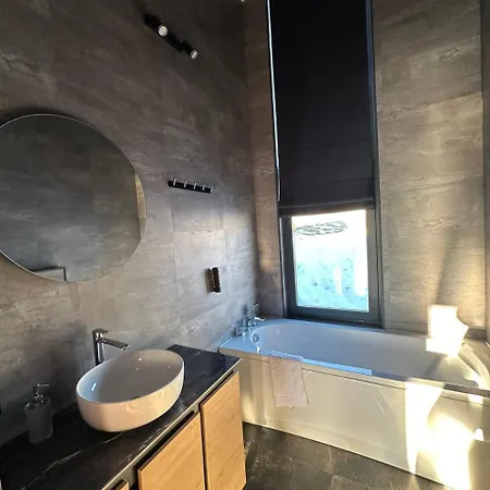 Apex Panorama By Yolo Chalet