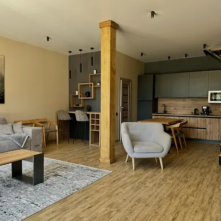 Apex Panorama By Yolo Chalet Yablunytsya