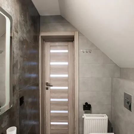 Apex Panorama Alpesi faház Jablunicja