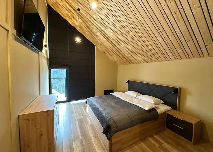 Apex Panorama Chalet