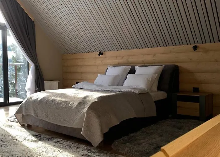 Apex Panorama Chalet Yablunytsya
